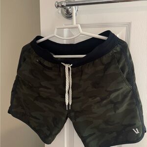 V Men's Camo Athletic Shorts - Green